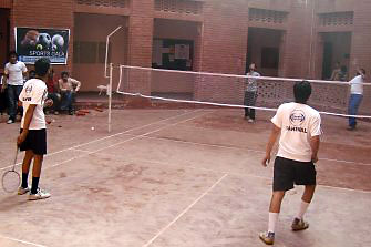 Badminton